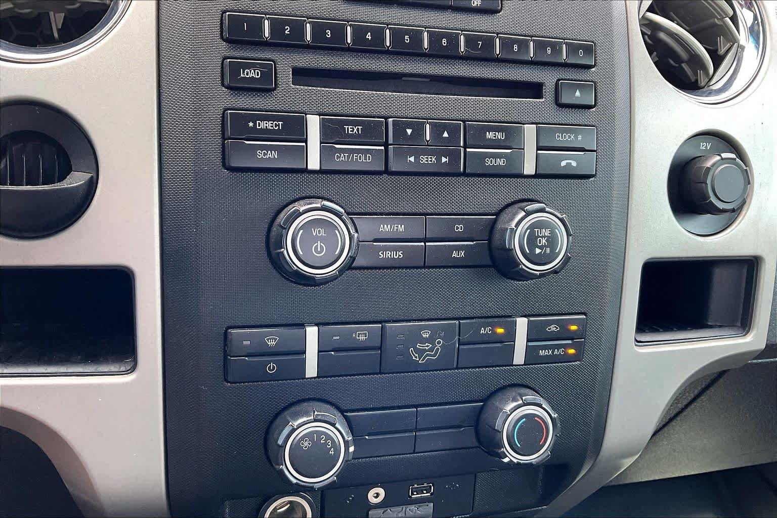 Used 2012 Ingot Silver Metallic Ford XLT image 30