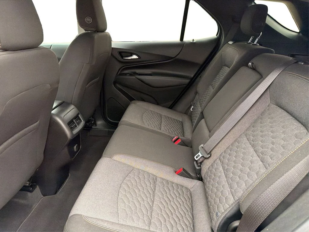 Used 2018 Silver Ice Metallic Chevrolet LT image 11