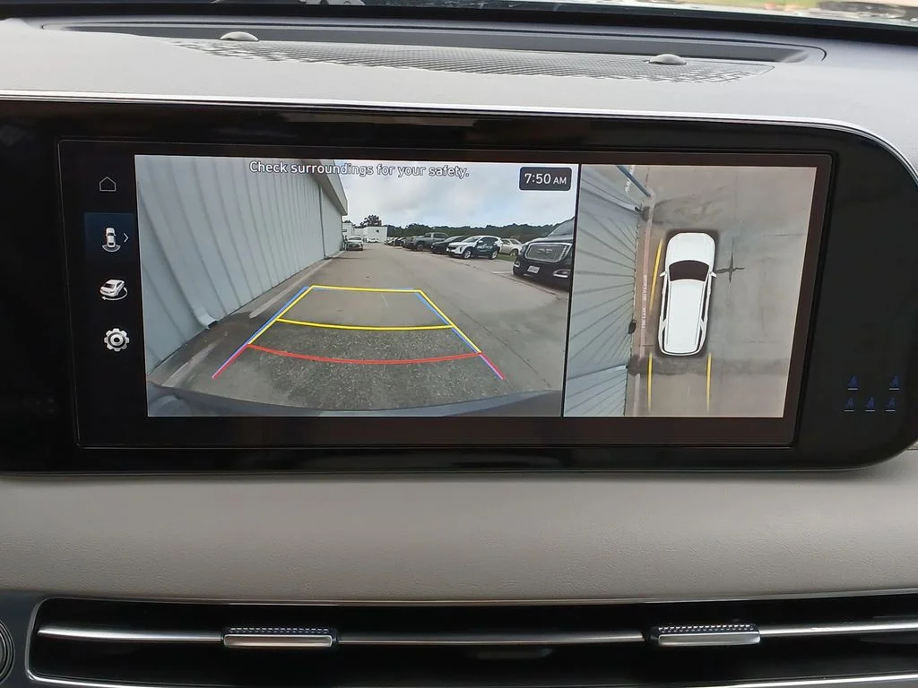 Used 2025 Gray Hyundai Calligraphy image 15