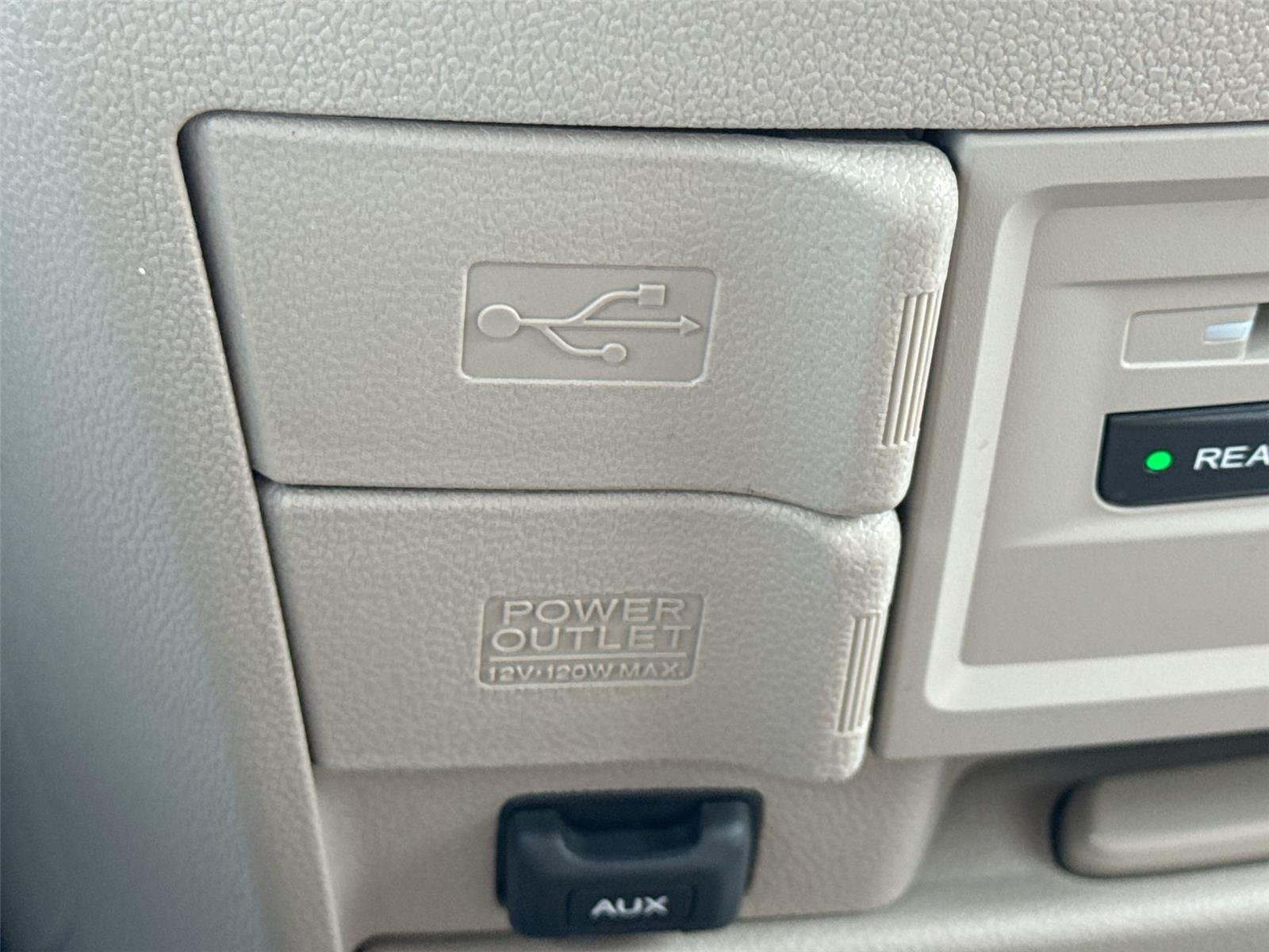 Used 2015  Honda EX-L image 38