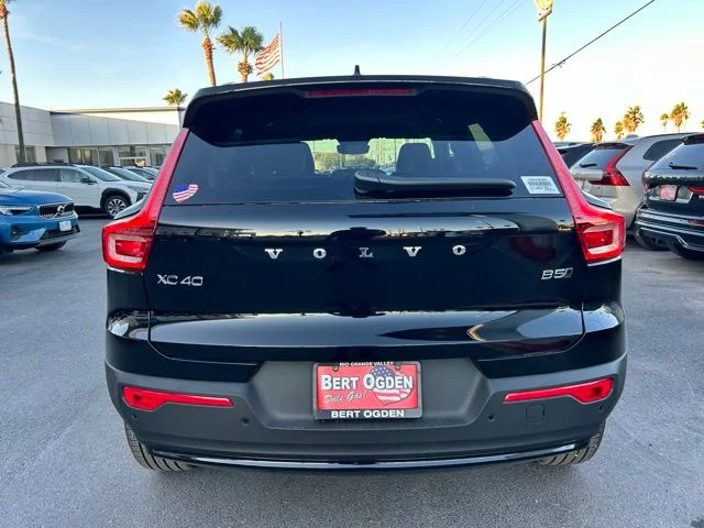 2026 Volvo XC40 Ultra - Photo 6