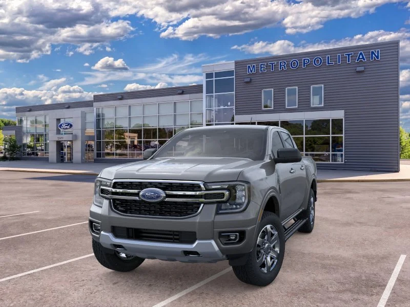 New 2025 Carbonized Gray Metallic Ford XLT image 2