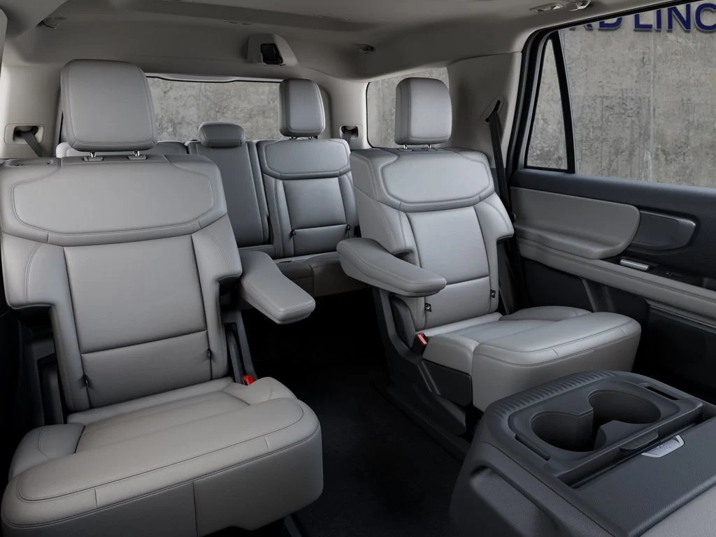 New 2027 Star White Metallic Tri-Coat Ford Active image 11