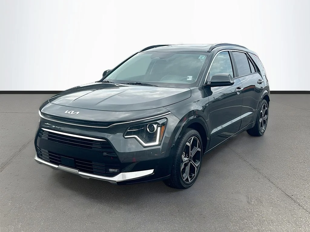 Certified Used 2025 Gray Kia EX Touring image 3