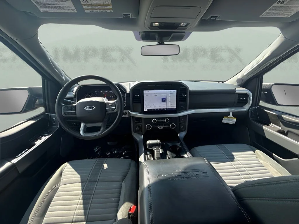 Used 2023 Blue Ford XLT image 8