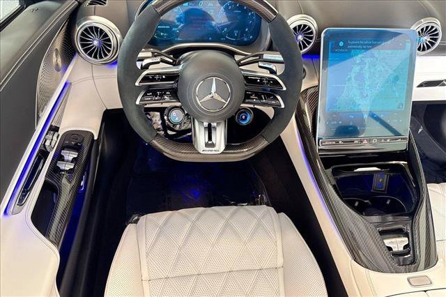 New 2026 MANUFAKTUR Patagonia Red Metallic Mercedes-Benz AMG® SL 55 image 47