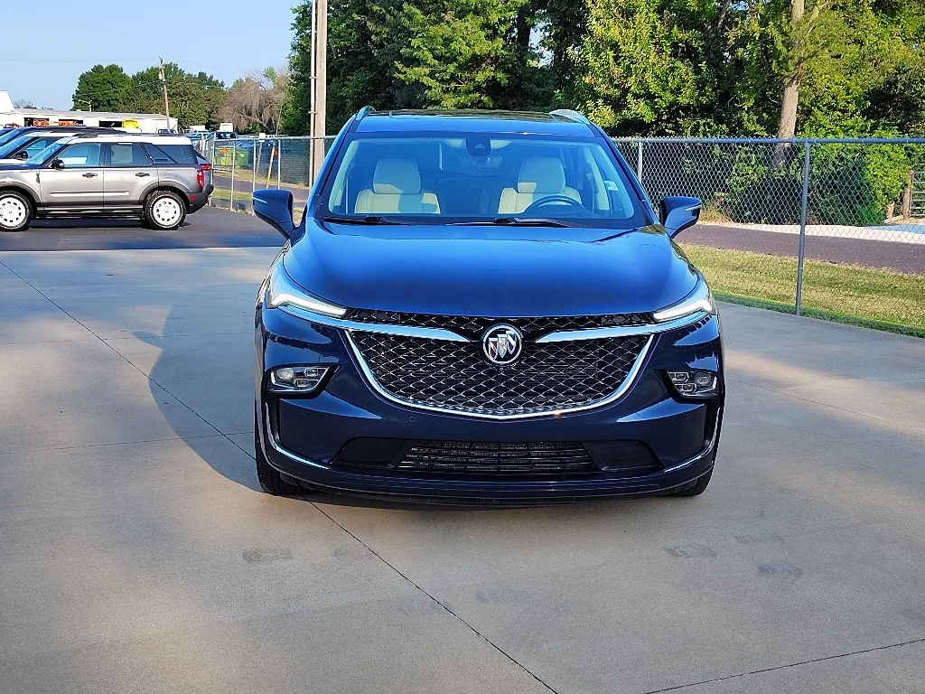 Used 2022 Blue Metallic Buick Avenir image 8