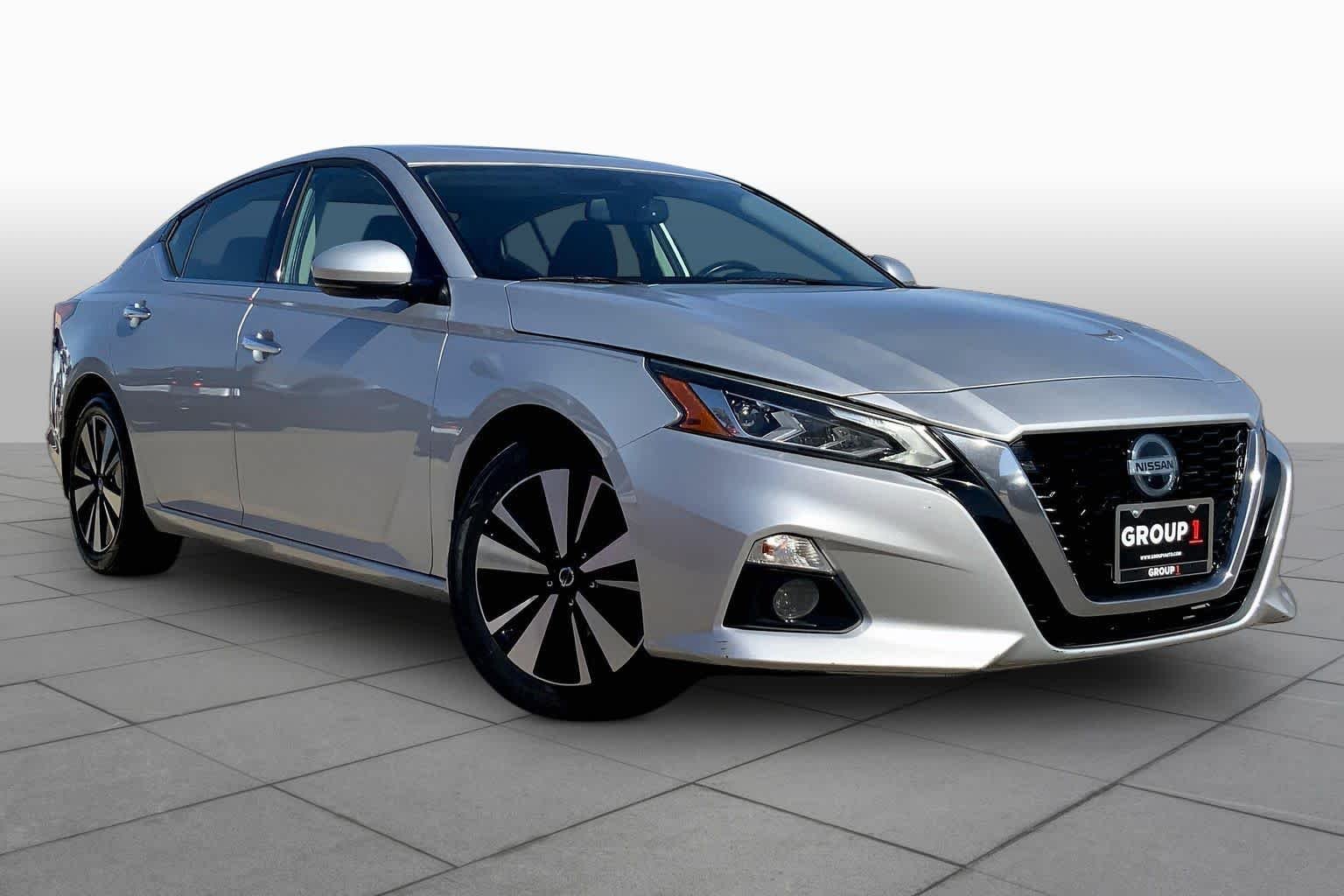 Pre-Owned 2020 Nissan Altima 2.5 SV