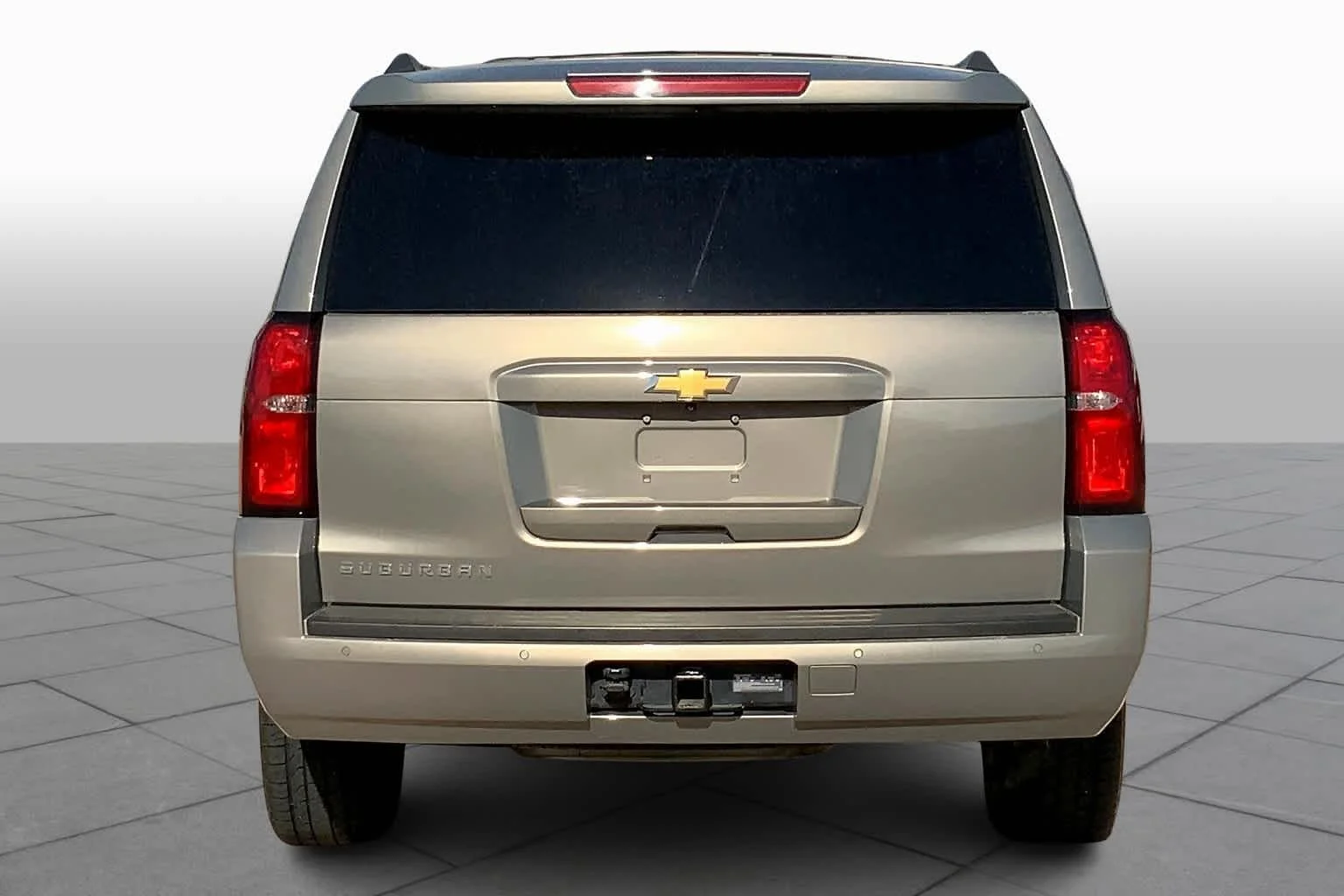 Used 2017 Pepperdust Metallic Chevrolet LT image 3