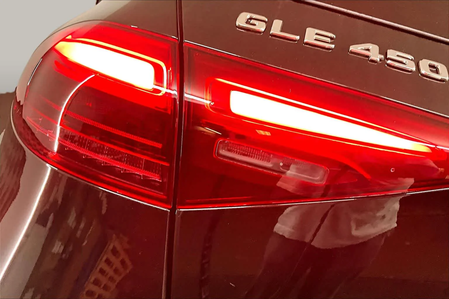 New 2026 Obsidian Black Metallic Mercedes-Benz GLE 450 image 6