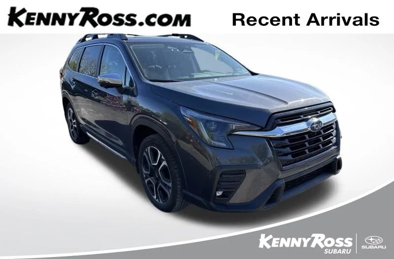 2023 Subaru Ascent Limited 7 Passenger's photo