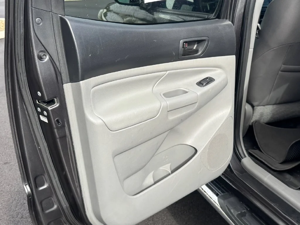 Used 2015 Gray Toyota Base image 13