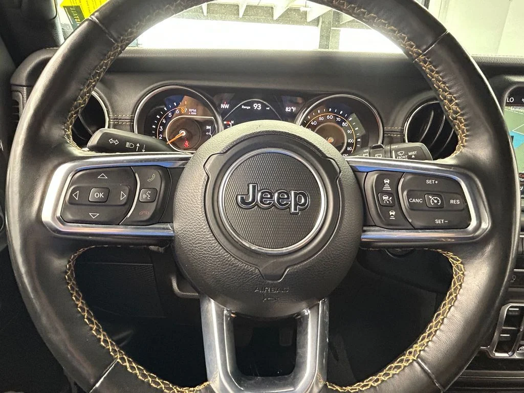 Used 2022 Sting-Gray Clearcoat Jeep Unlimited Sahara High Altitude image 29