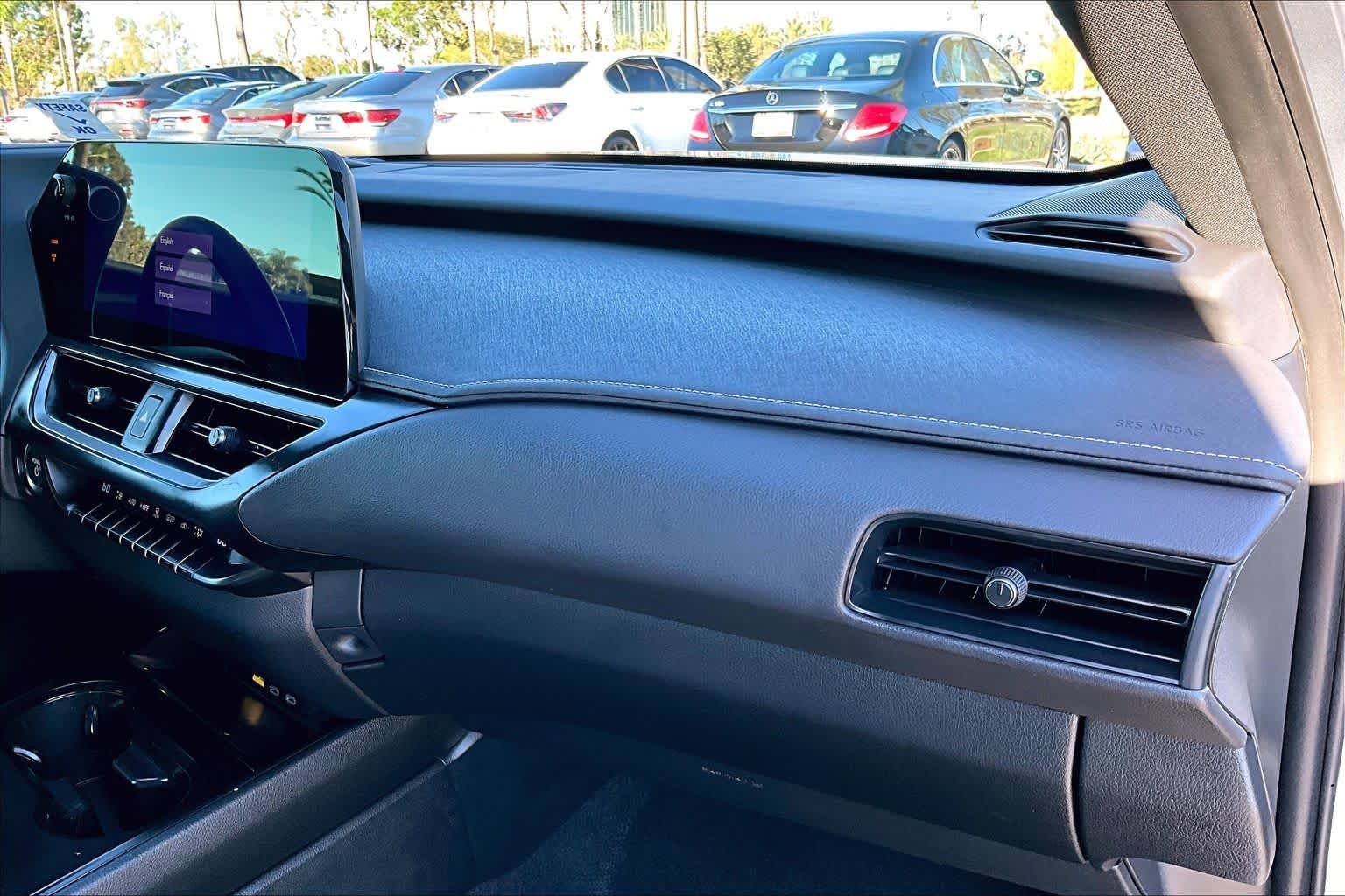 Certified Used 2024 IRIDIUM Lexus Premium image 17