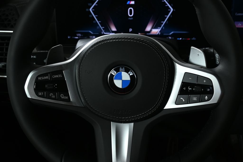 Used 2027 Black Sapphire Metallic BMW xDrive40i image 19