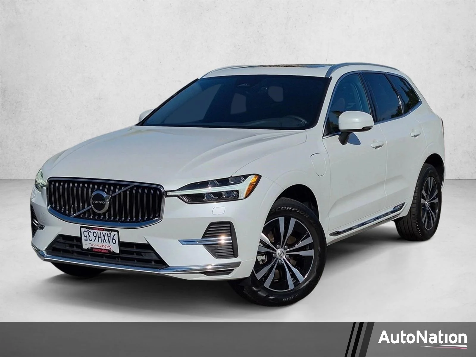 2022 Volvo XC60 Inscription Expression
