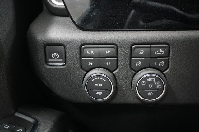 Used 2026 Sterling Gray Metallic Chevrolet LT image 30