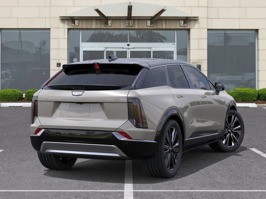 2027 Cadillac OPTIQ Premium Luxury - Photo 5