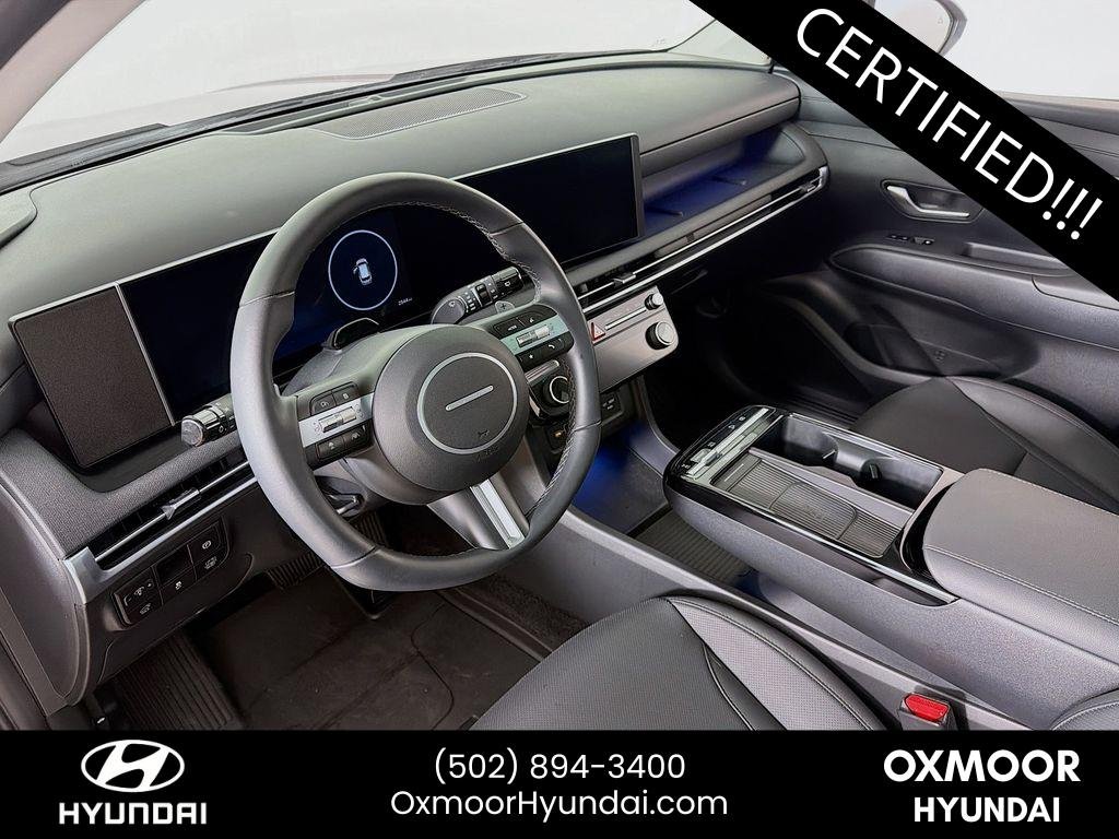 Used 2025 Ultimate Red Hyundai SEL Convenience image 9