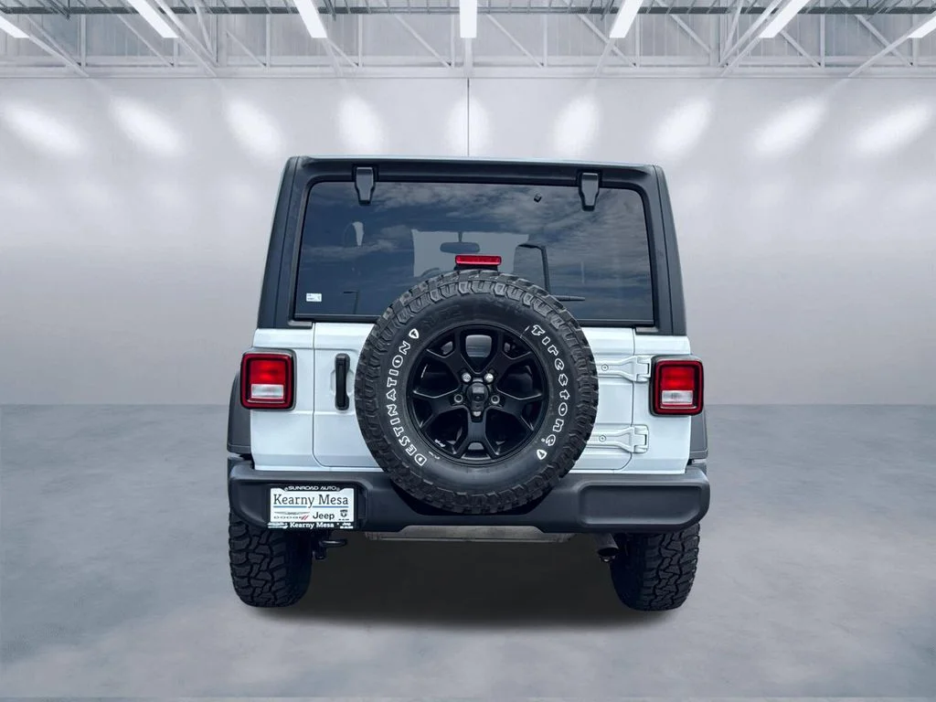 Used 2022 White Jeep Unlimited Willys image 5