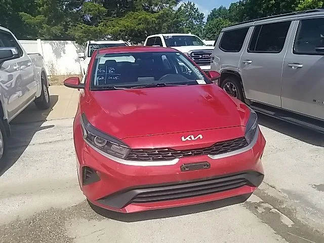 Certified Used 2024 Red Kia LXS image 6