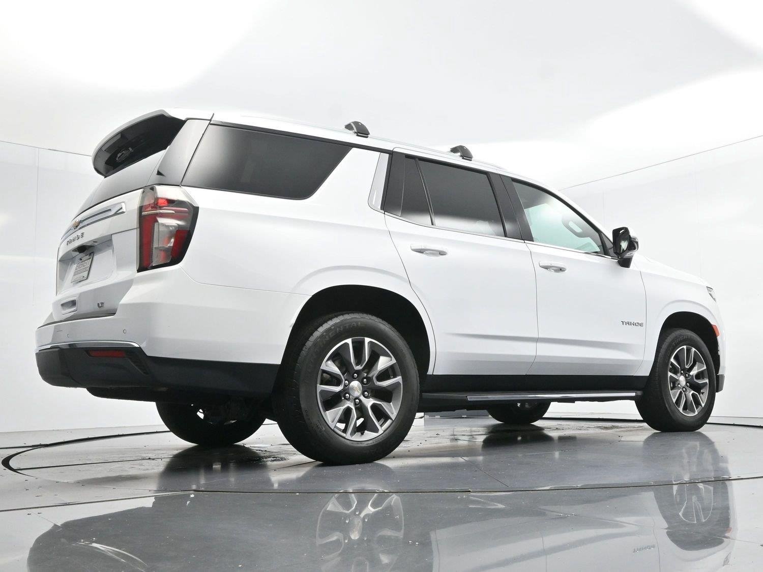 Used 2024 Summit White Chevrolet LT image 49