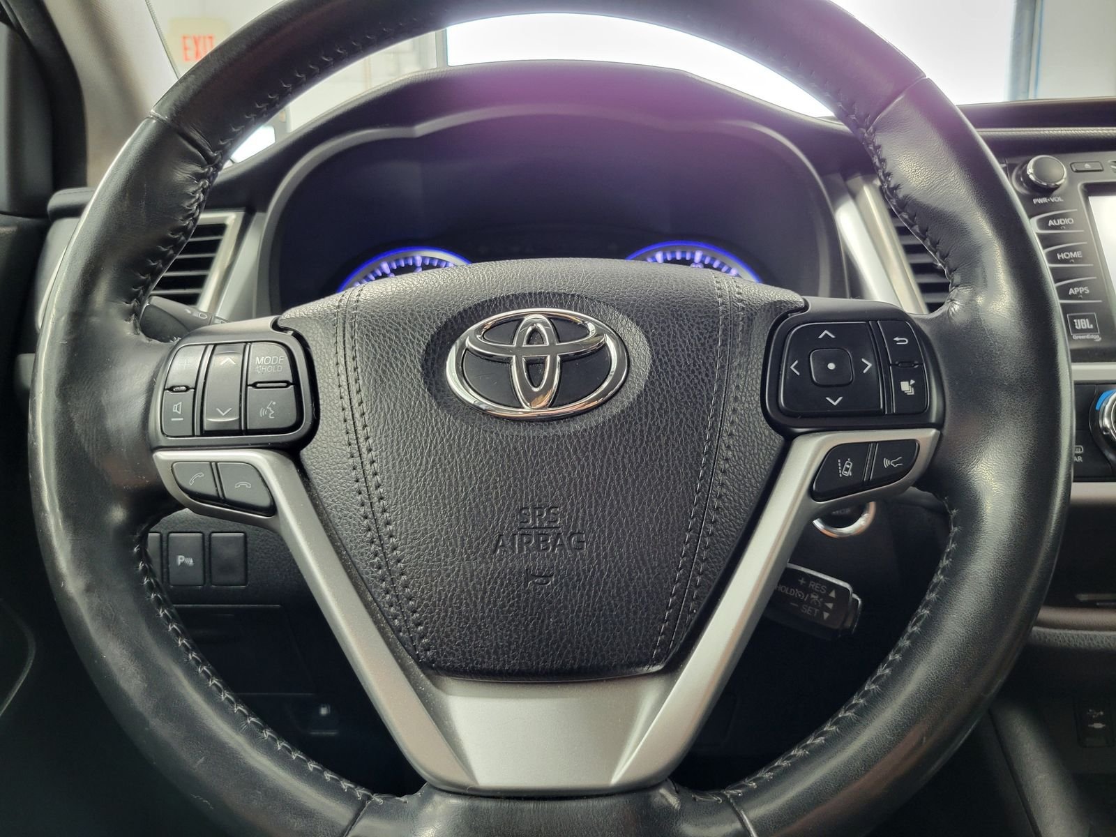 Used 2018 White Toyota Limited Platinum image 12