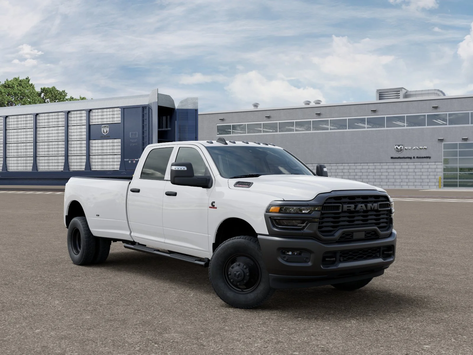 New 2026 Bright White Clear-Coat Exterior Paint RAM TRADESMAN image 3