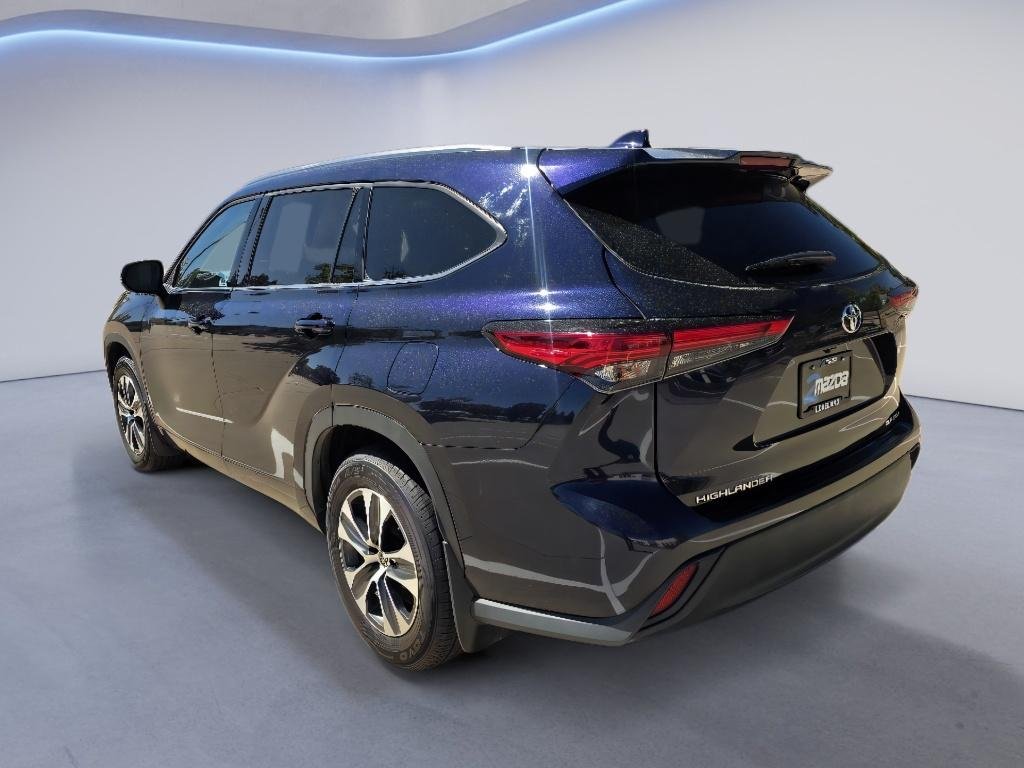 Used 2021 Blueprint Toyota XLE image 3