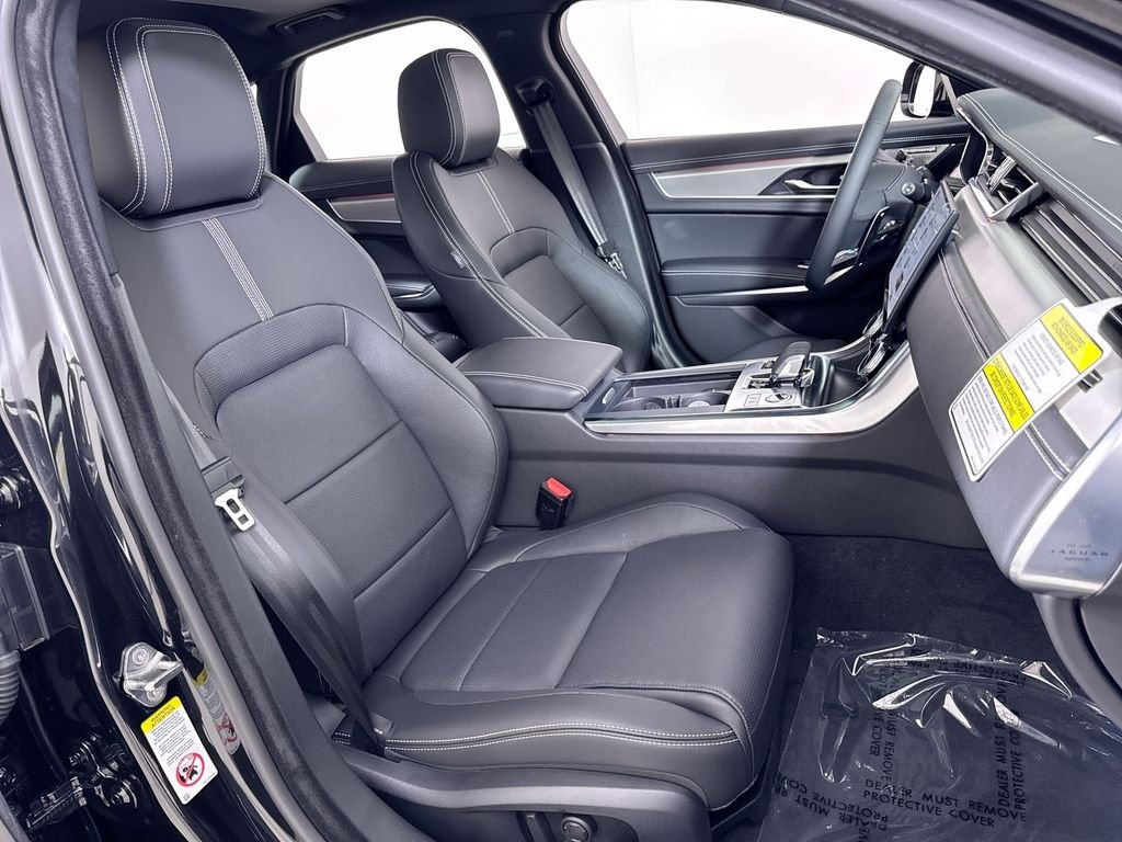 2024 Jaguar XF R-Dynamic SE - Photo 22