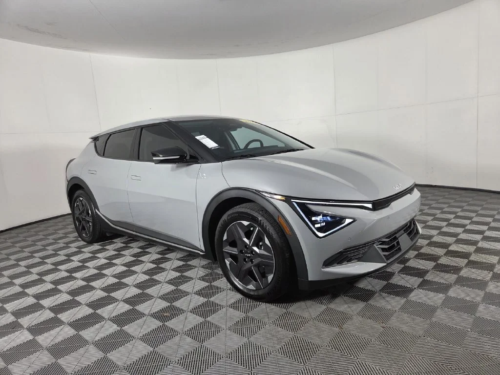 Used 2026 Kia EV6 Light L/R with VIN 5XYC34JA1TG015379 for sale in West Palm Beach, FL