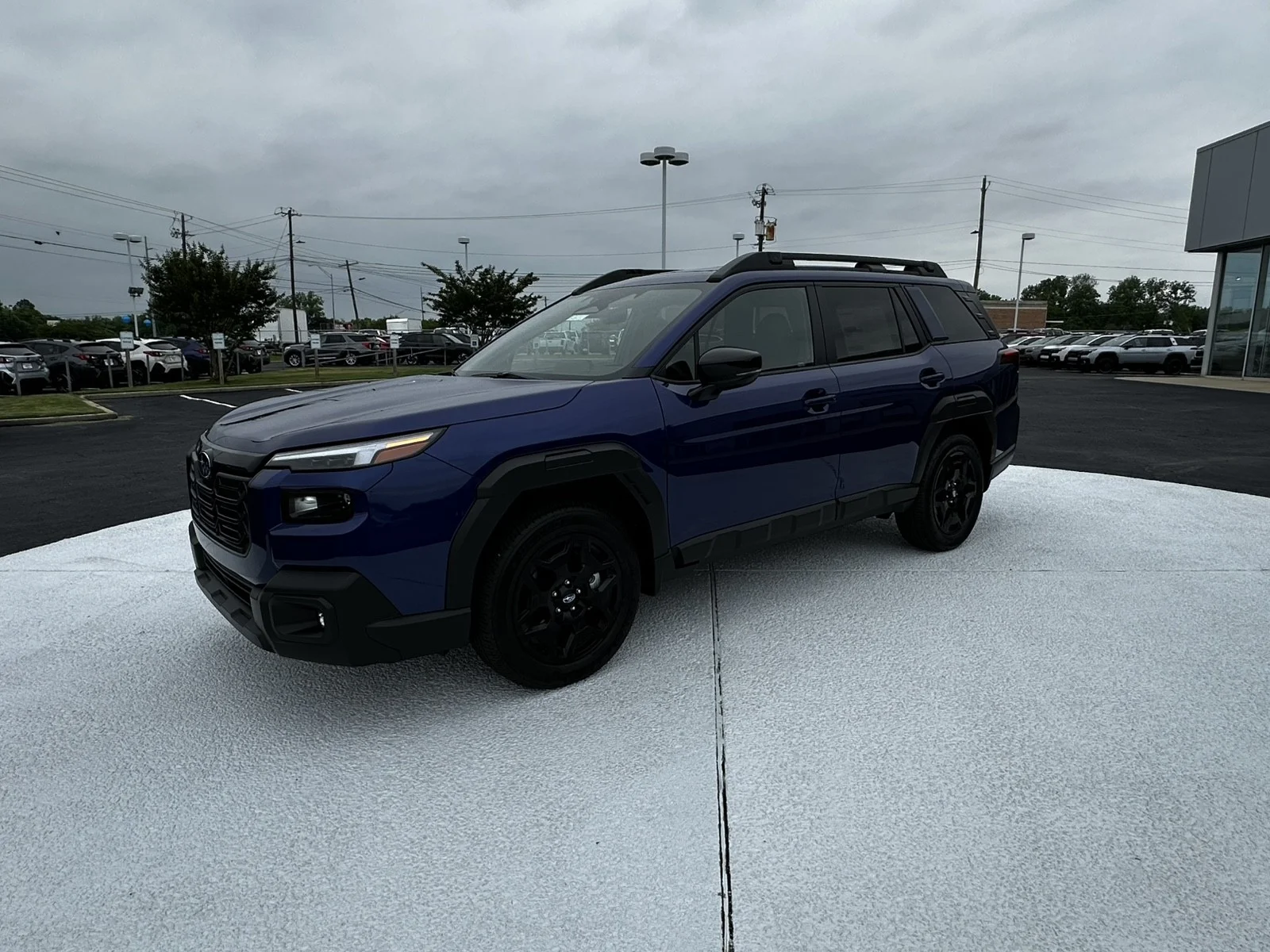 New 2026 SAPPHIRE BLUE PEARL Subaru Limited image 3
