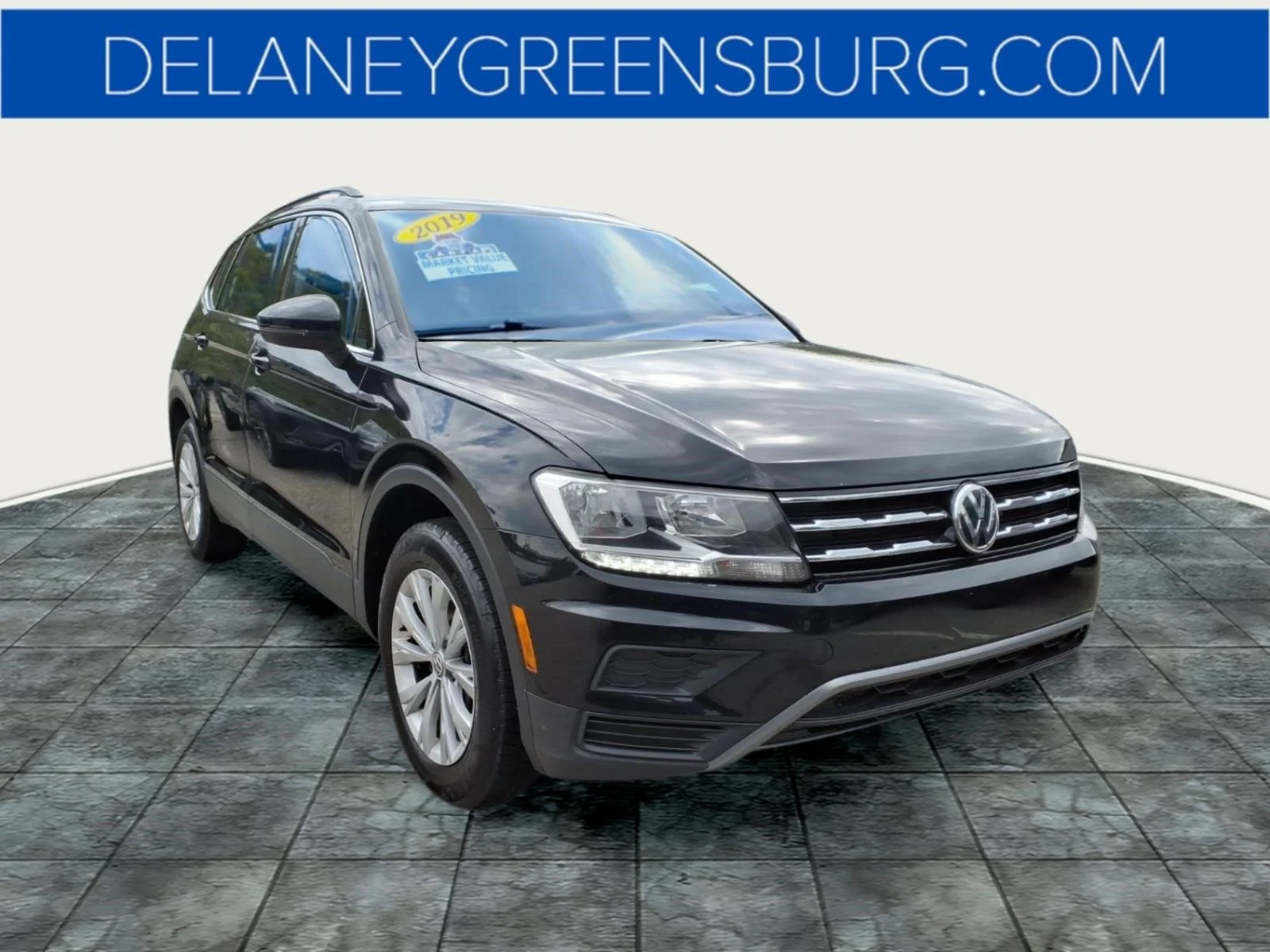 2019 Volkswagen Tiguan 2.0T SE 4Motion's photo