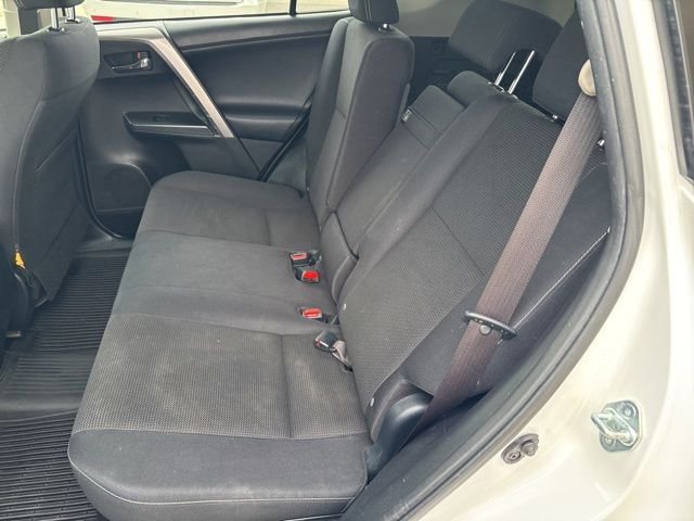 Used 2017 White Toyota XLE image 11
