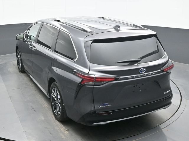 Used 2025 Gray Toyota Platinum image 10