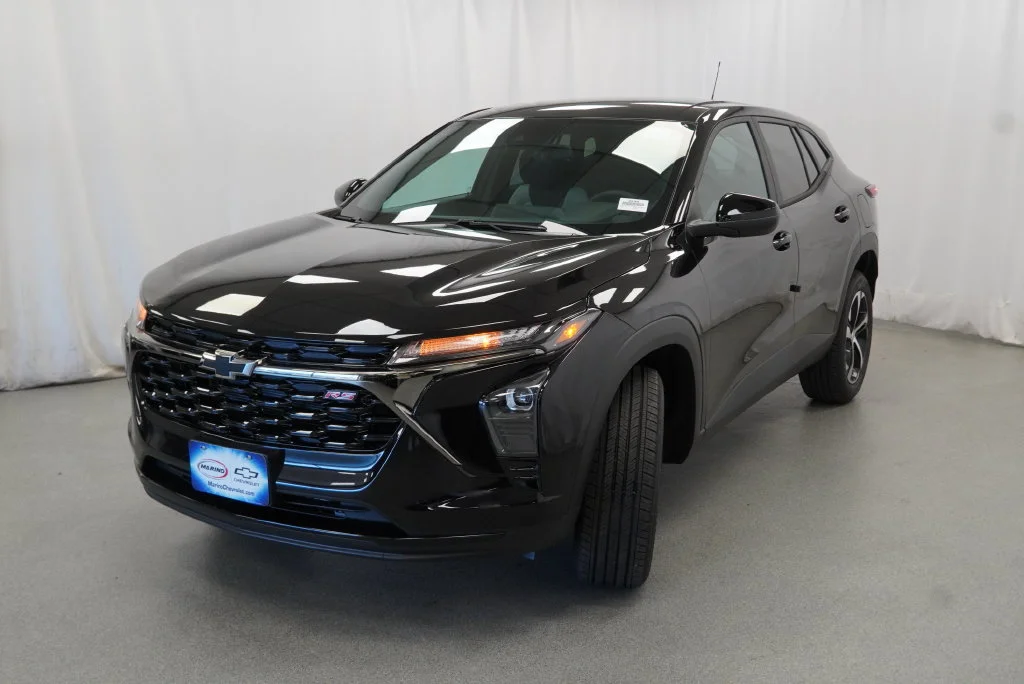 New 2026 Mosaic Black Metallic Chevrolet 1RS image 13