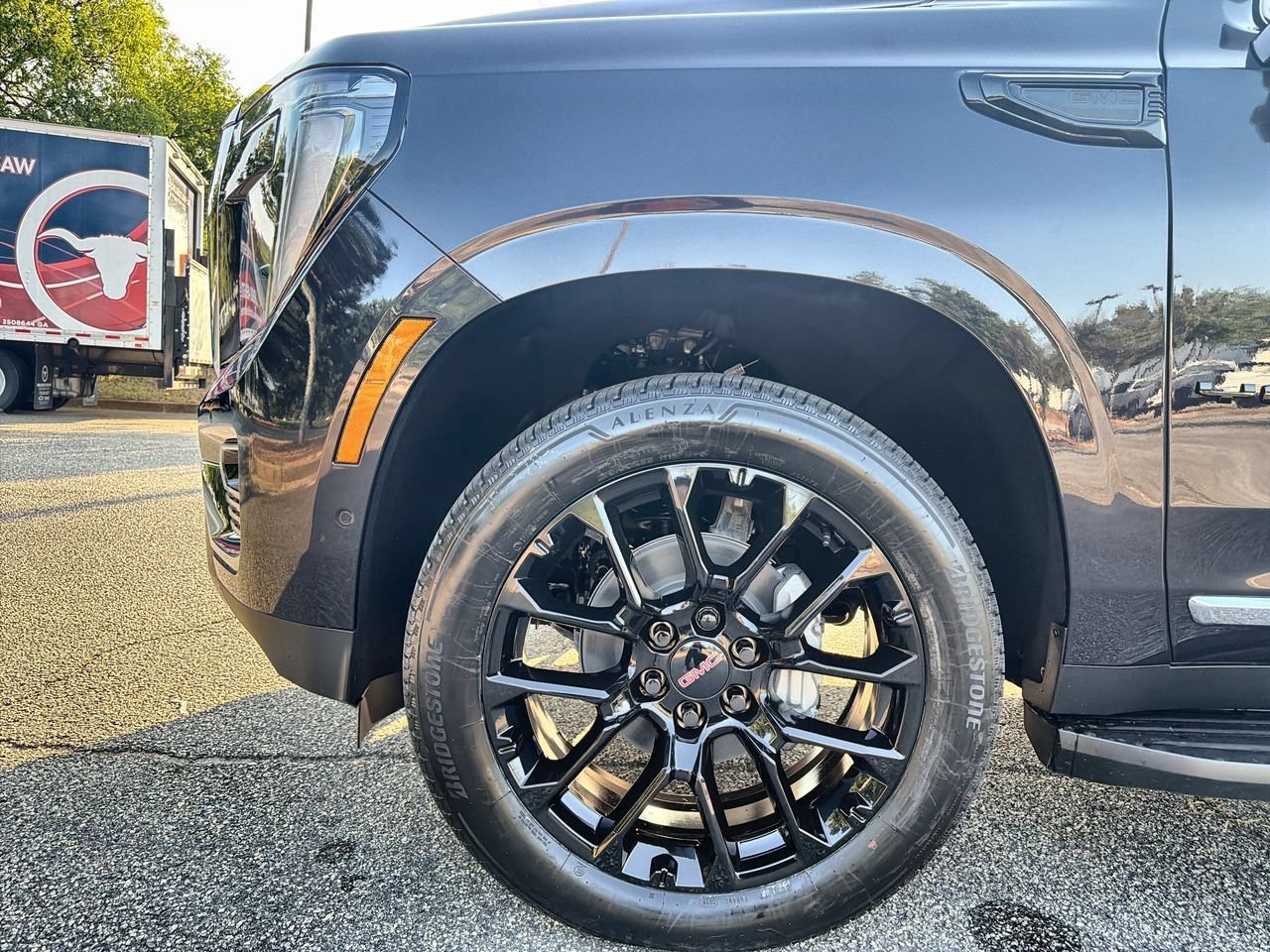 New 2026 Titanium Rush Metallic GMC Elevation image 28
