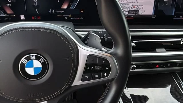 Used 2023 White BMW M60i image 24