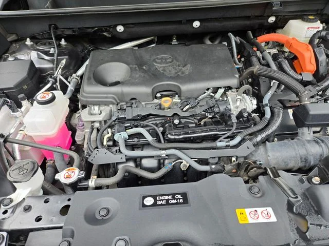 Used 2023 Gray Toyota XLE image 21