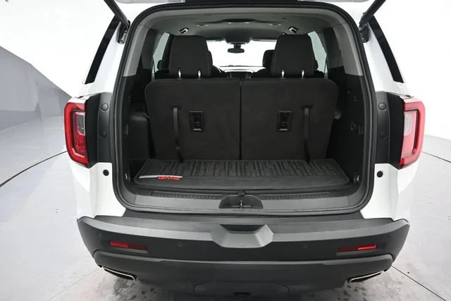 Used 2023 Summit White GMC SLE image 23