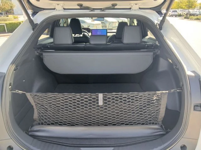 New 2026 Wind Chill Pearl with Midnight Black Metallic roof Toyota Limited image 23