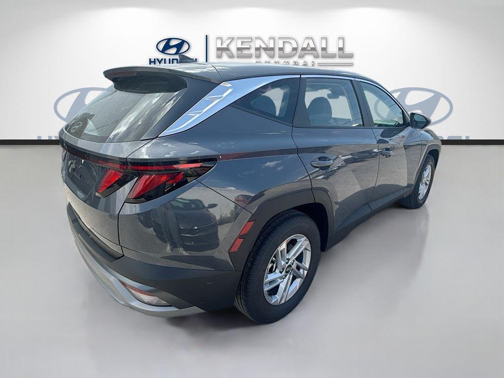 New 2026 Ecotronic Gray Hyundai SE FWD image 6
