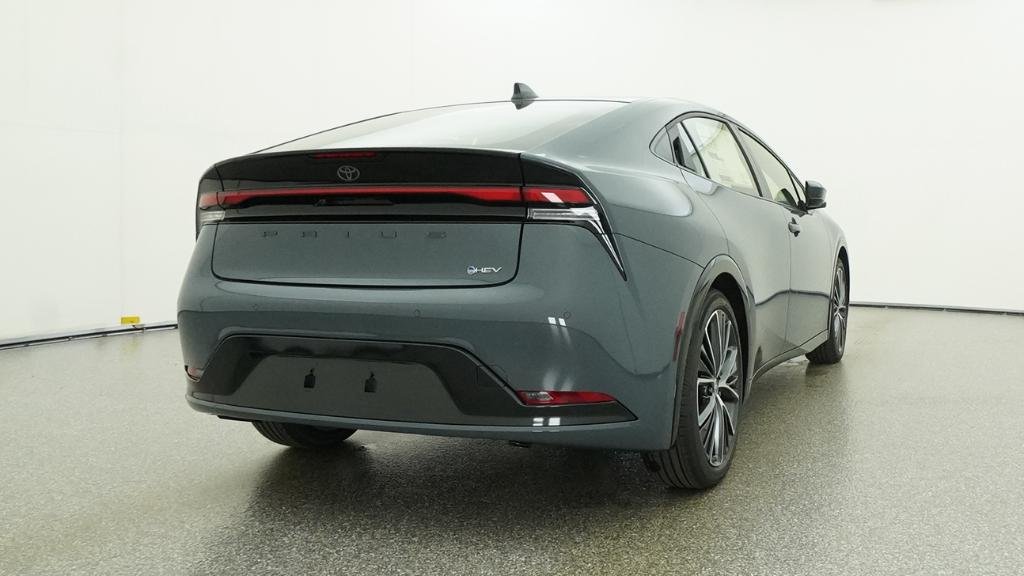 New 2026 Guardian Gray Toyota XLE image 14