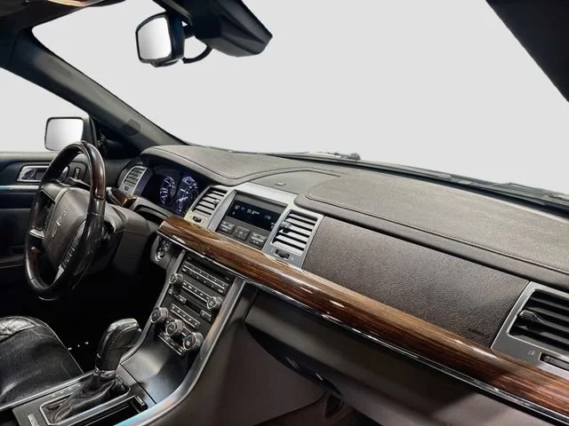 Used 2010 Blue Lincoln NA image 19