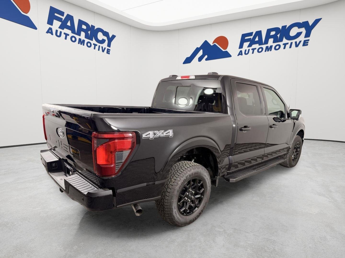 New 2026 Agate Black Ford XLT image 8