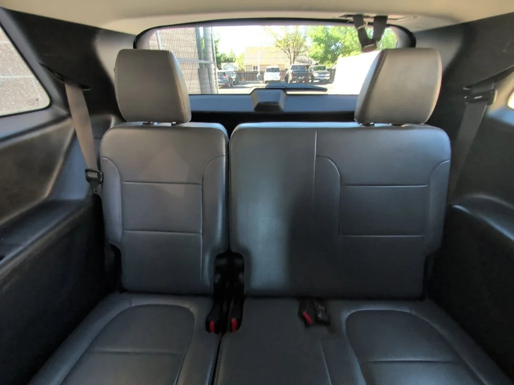 Used 2019 Beige Chevrolet 3LT image 16