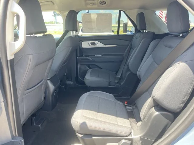New 2026 Vapor Blue Metallic Ford Active image 13