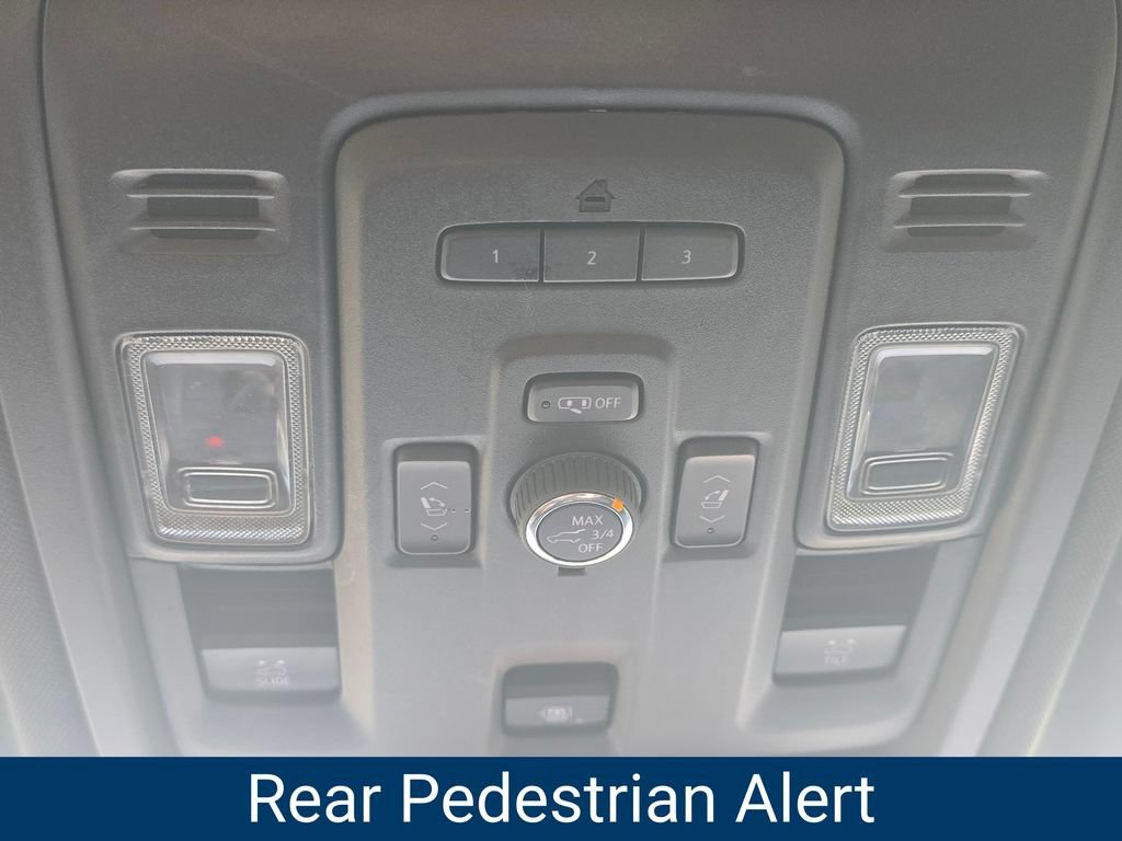 Used 2021 BLACK Chevrolet RST image 37