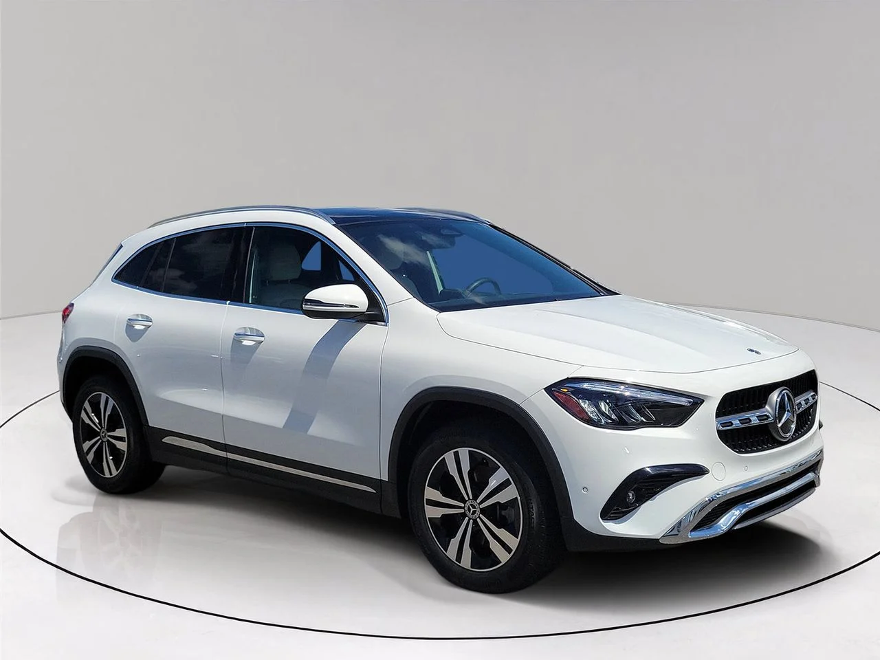 Certified Used 2026 White Mercedes-Benz GLA 250 image 3