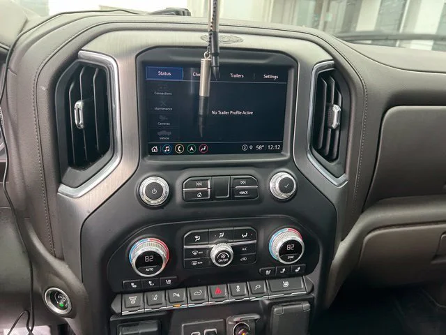 Used 2022 ONYX BLACK GMC Denali image 6